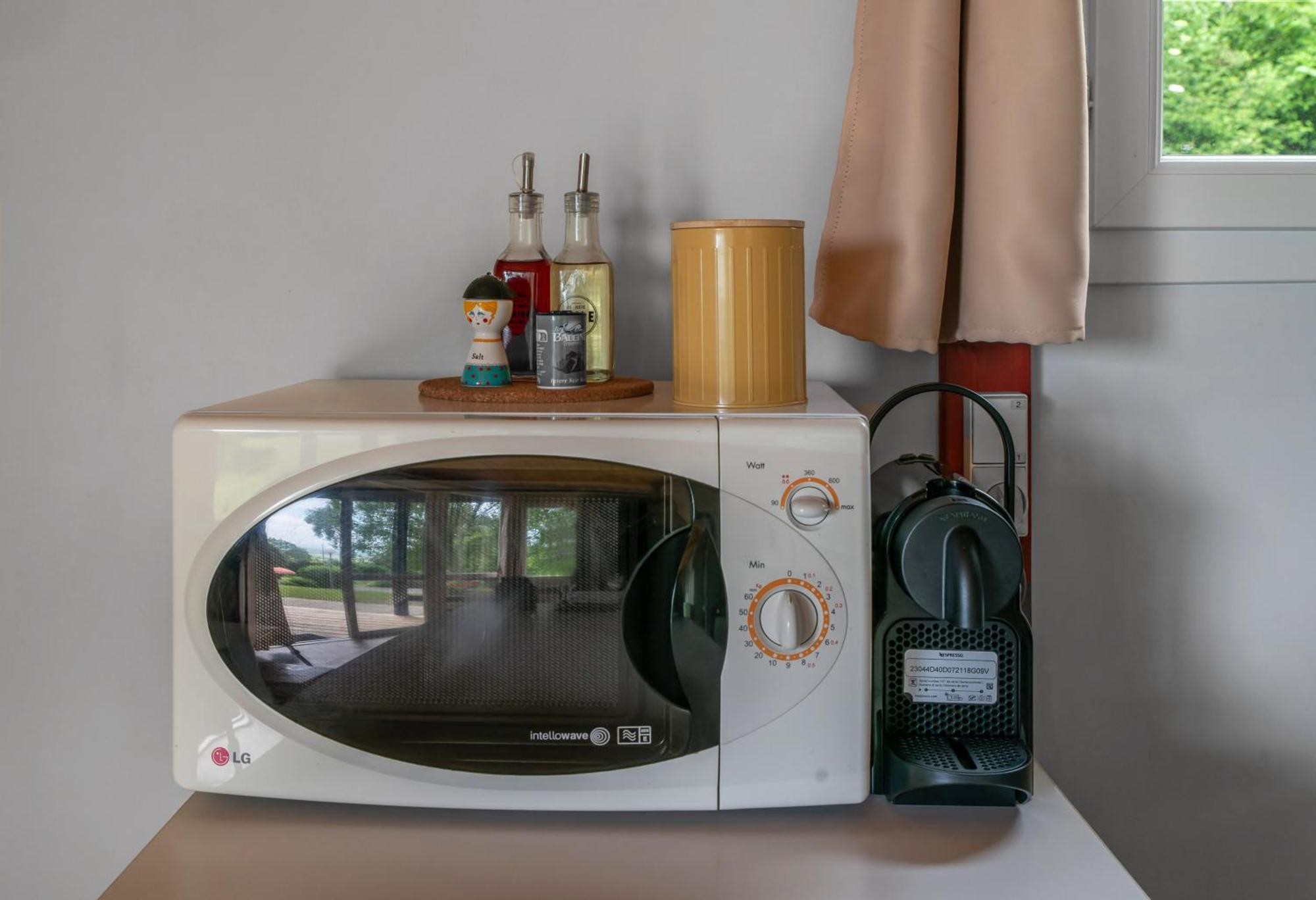 Camping Le Mont Libre - Cottage & Espace Nature - Гана Екстериор снимка
