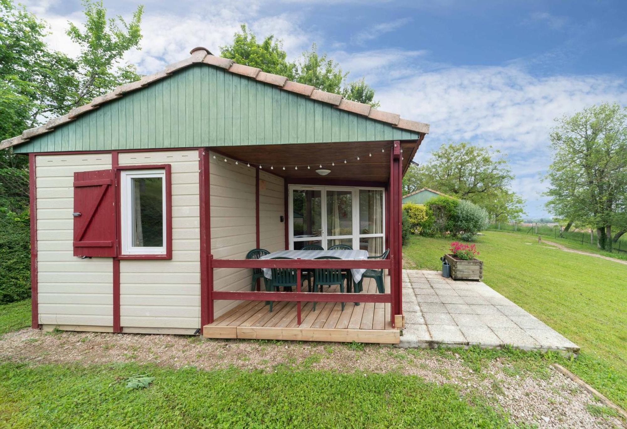 Camping Le Mont Libre - Cottage & Espace Nature - Гана Екстериор снимка