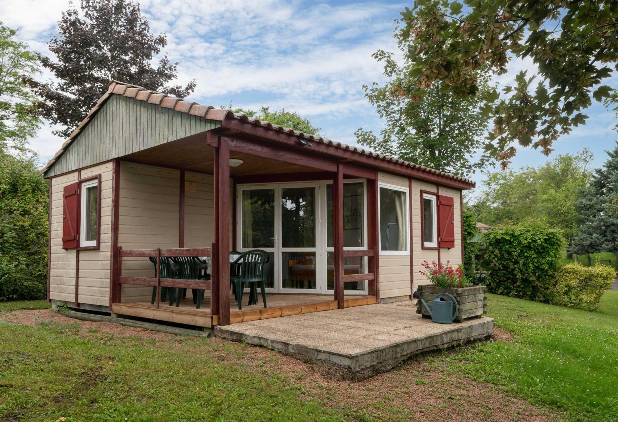 Camping Le Mont Libre - Cottage & Espace Nature - Гана Екстериор снимка