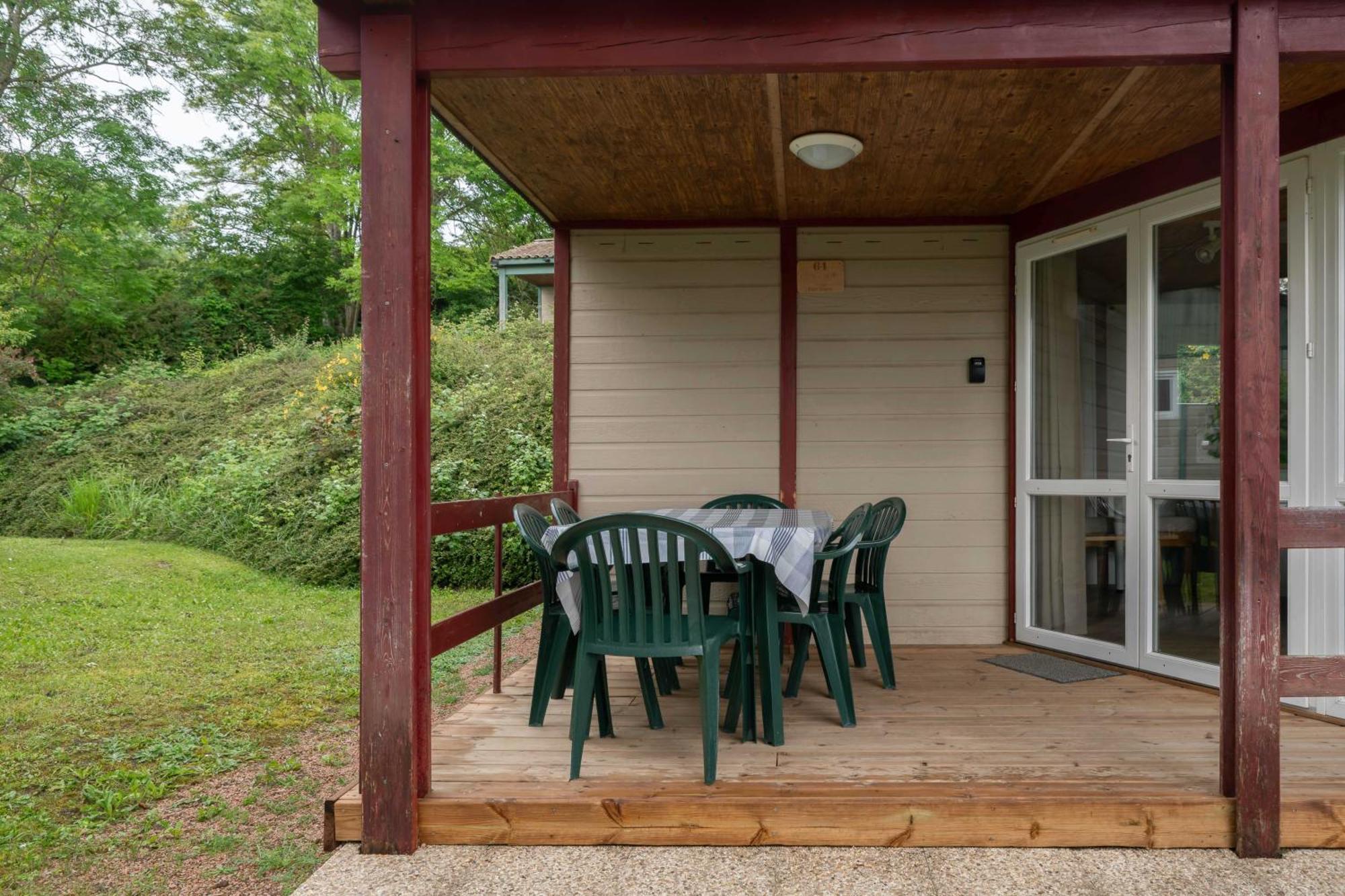 Camping Le Mont Libre - Cottage & Espace Nature - Гана Екстериор снимка