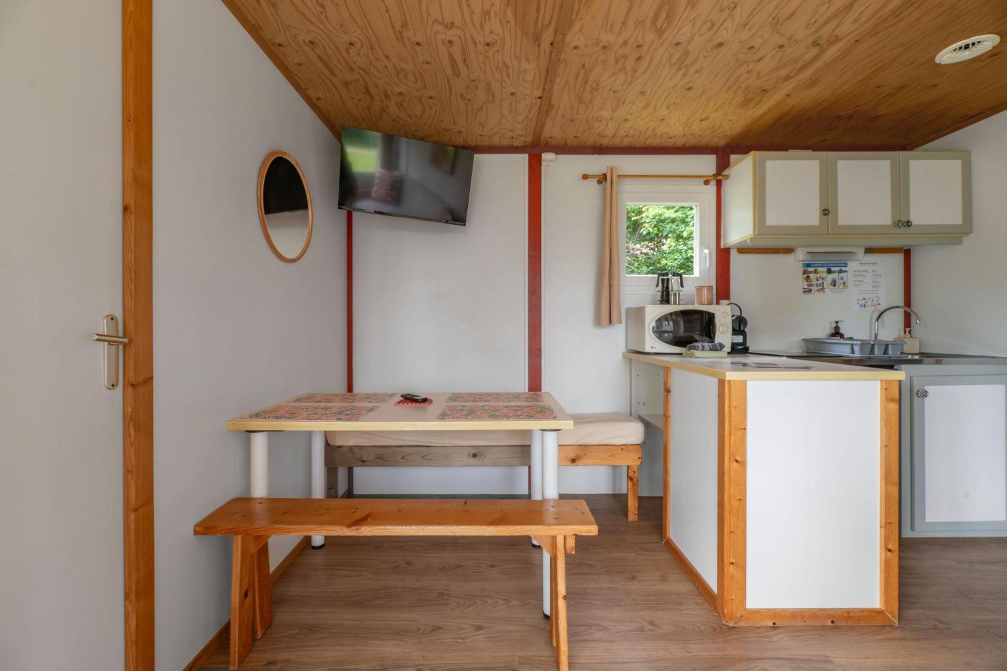Camping Le Mont Libre - Cottage & Espace Nature - Гана Екстериор снимка