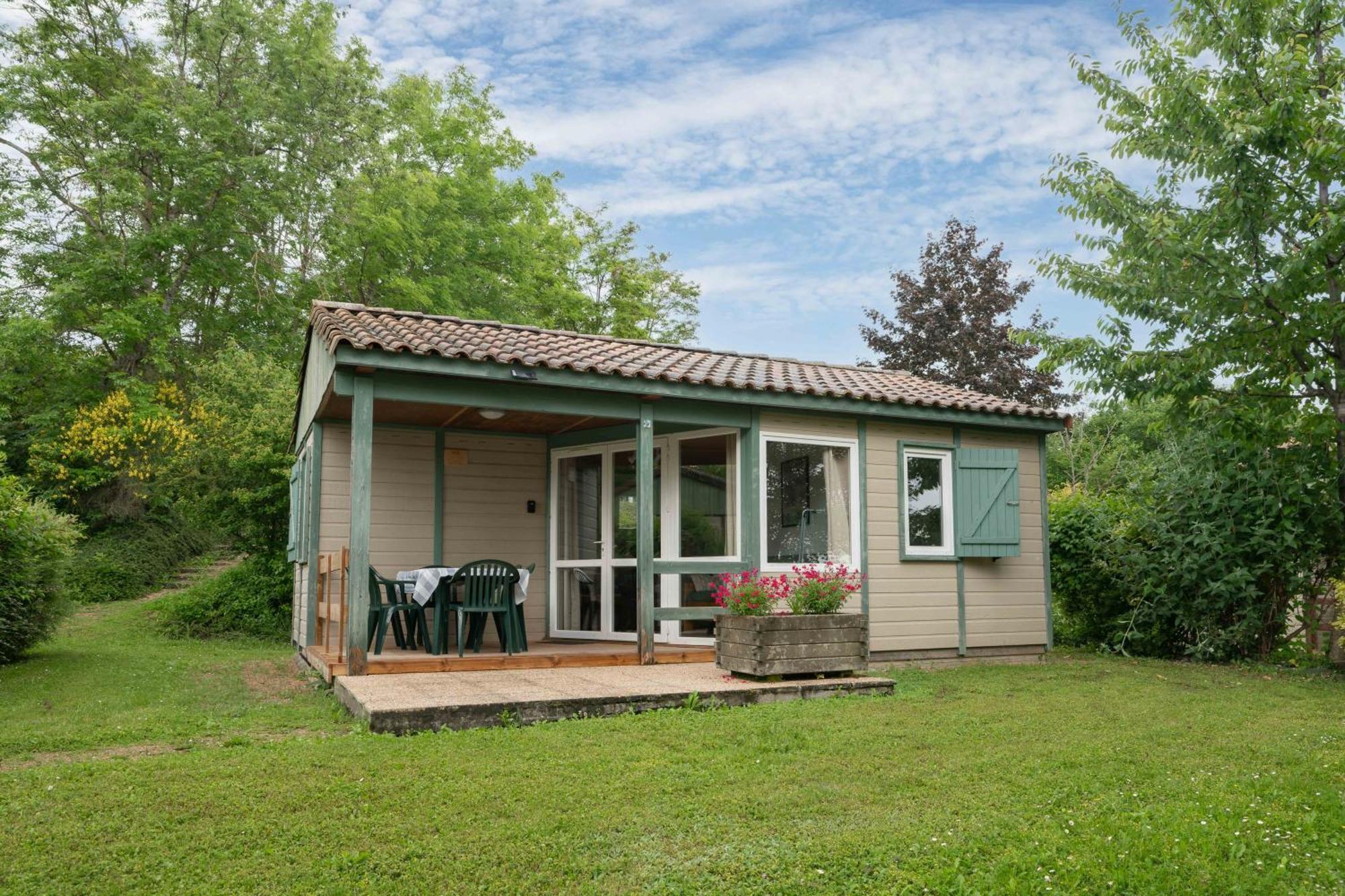 Camping Le Mont Libre - Cottage & Espace Nature - Гана Екстериор снимка