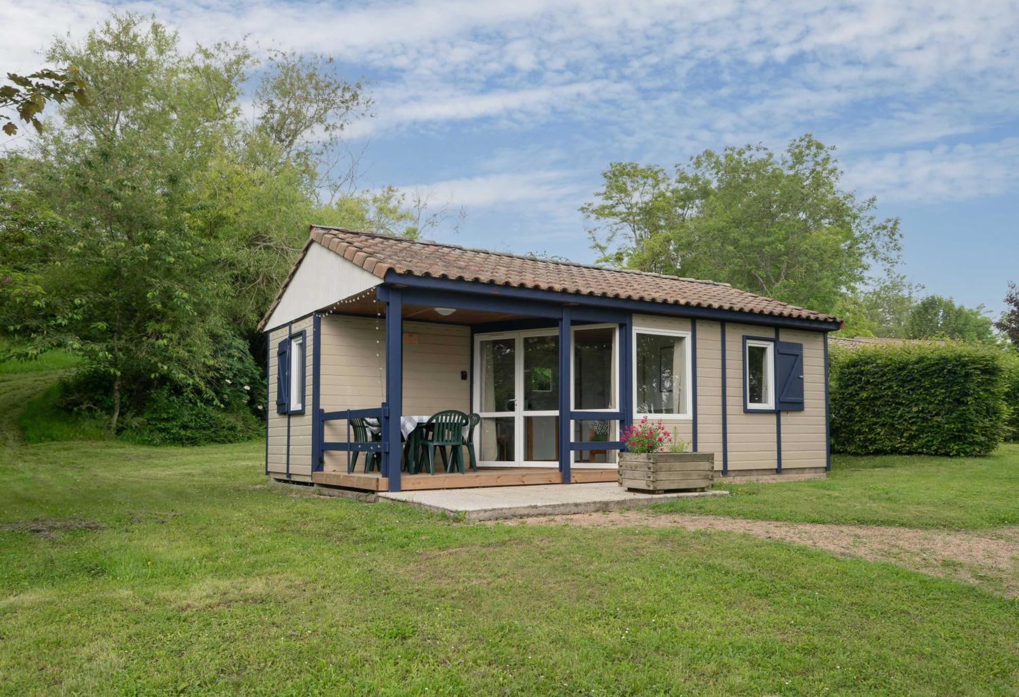 Camping Le Mont Libre - Cottage & Espace Nature - Гана Екстериор снимка